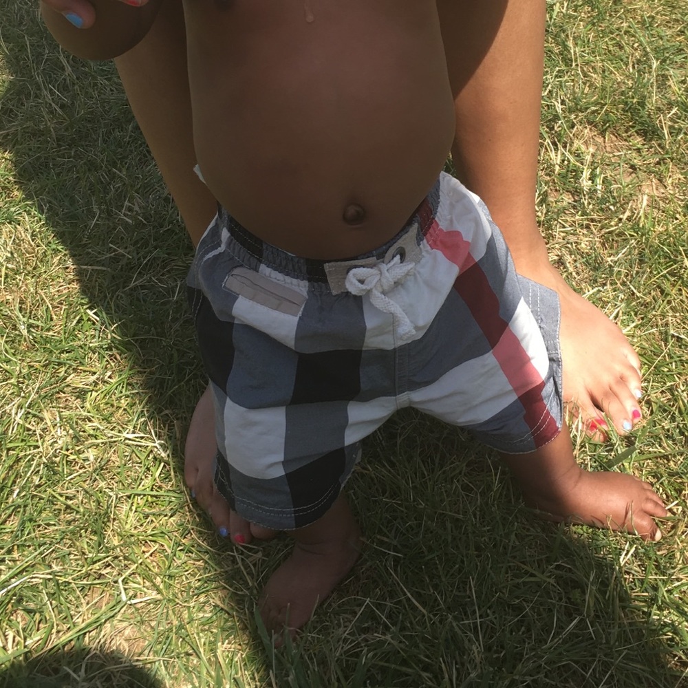 Kids Burberry trunks